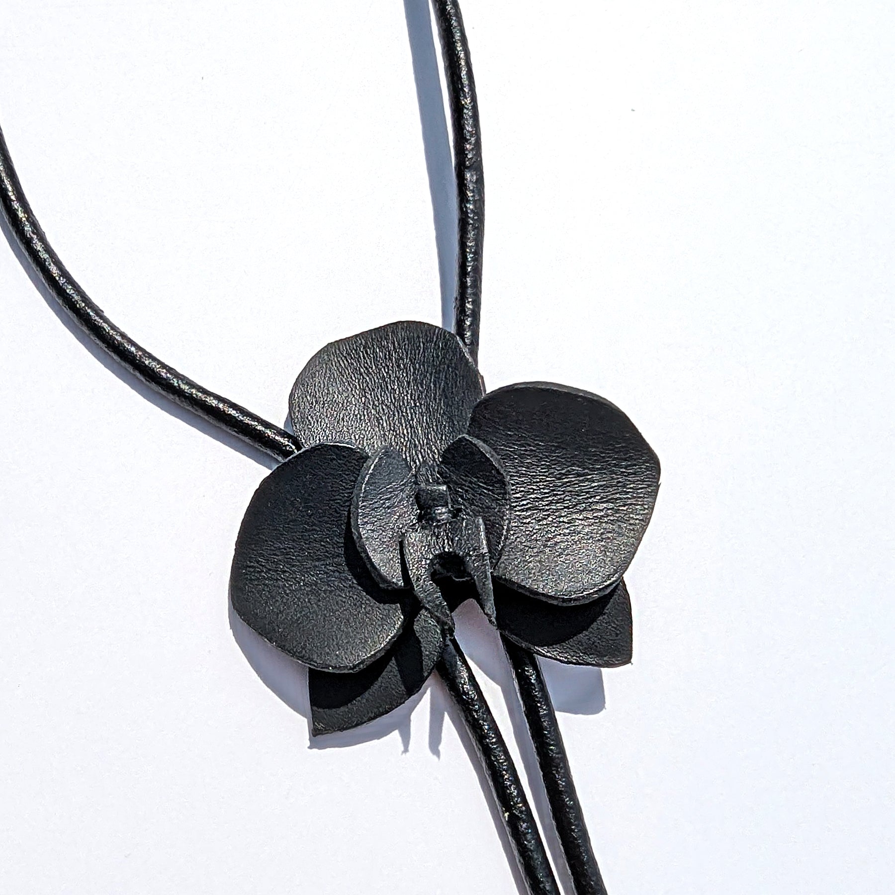 Orchid Leather Bolo Tie